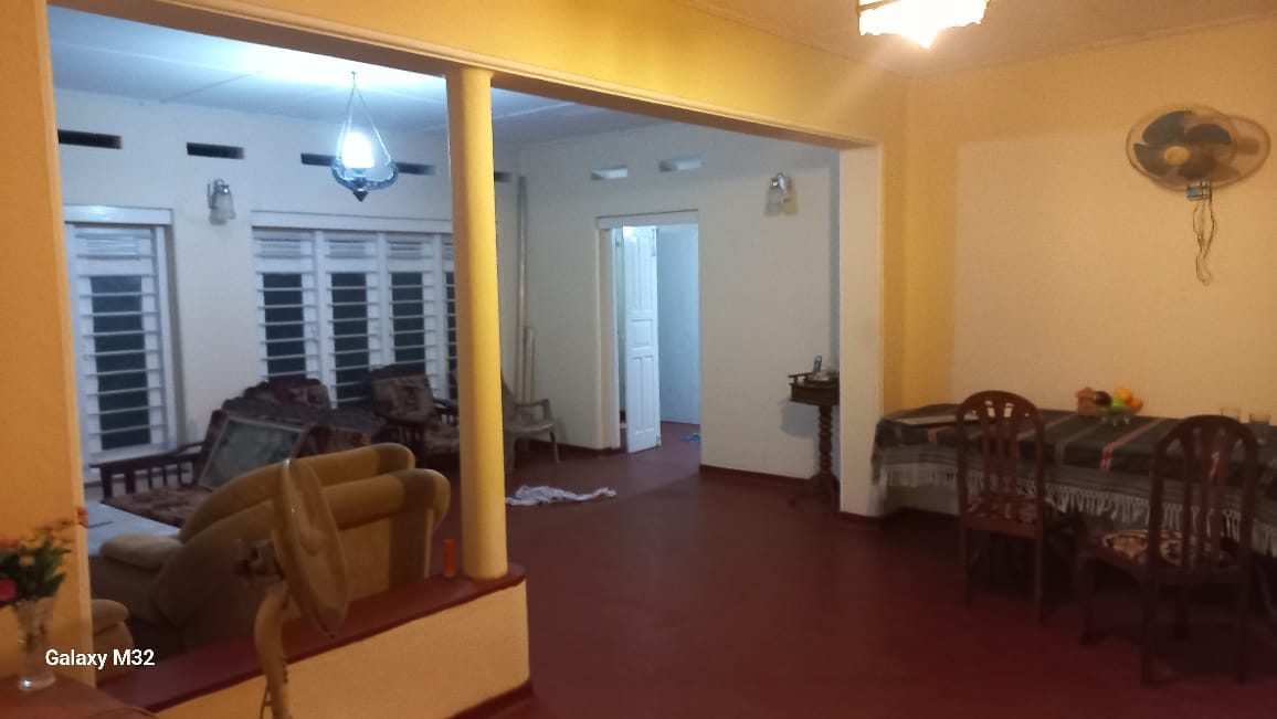 House and Land for Sale Denipitiya