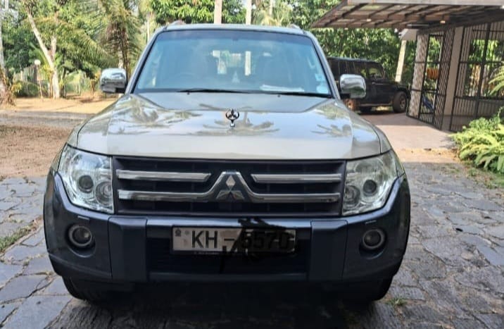Mitsubishi Montero 2007