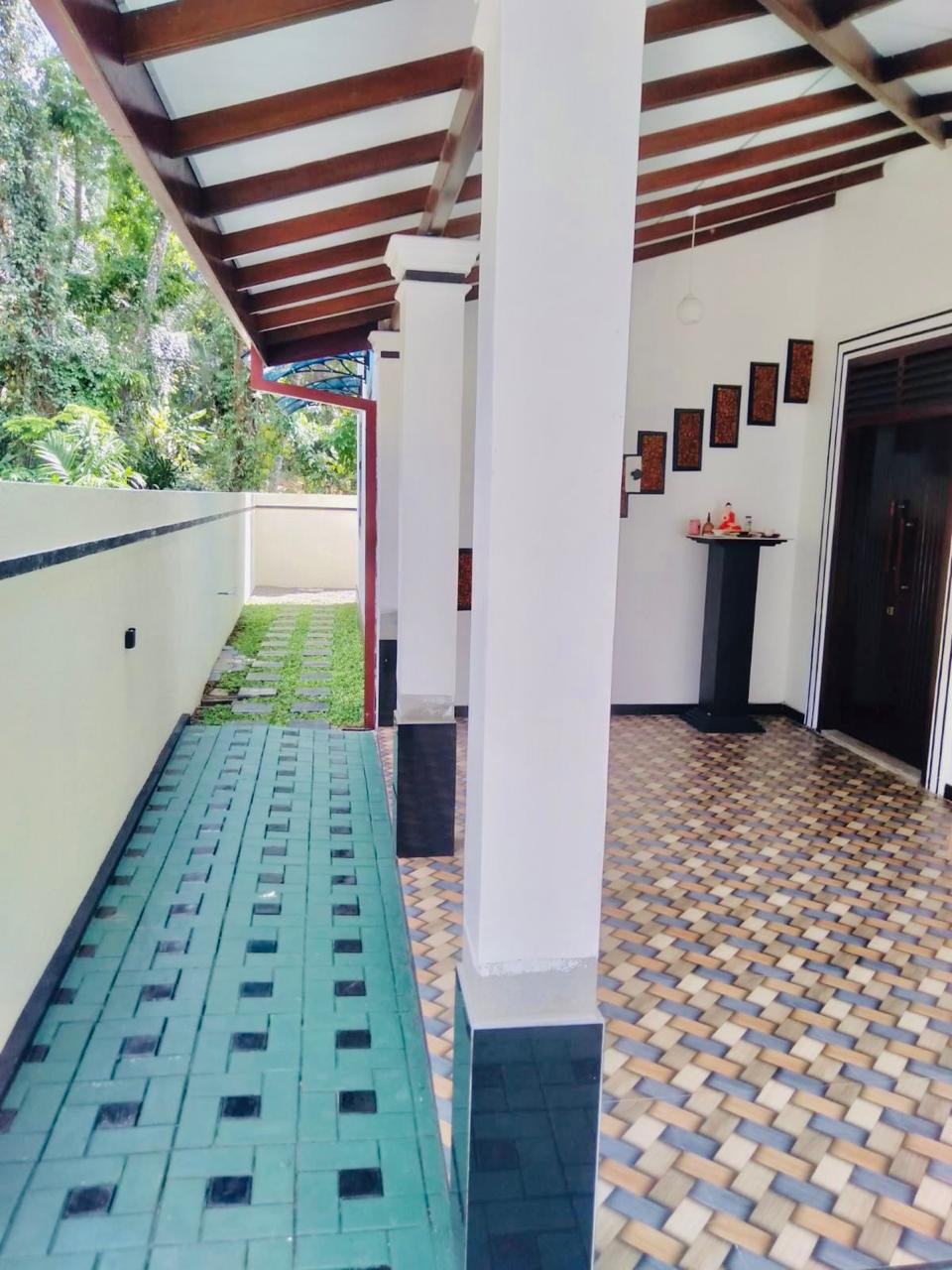 House for Sale in Udugampola