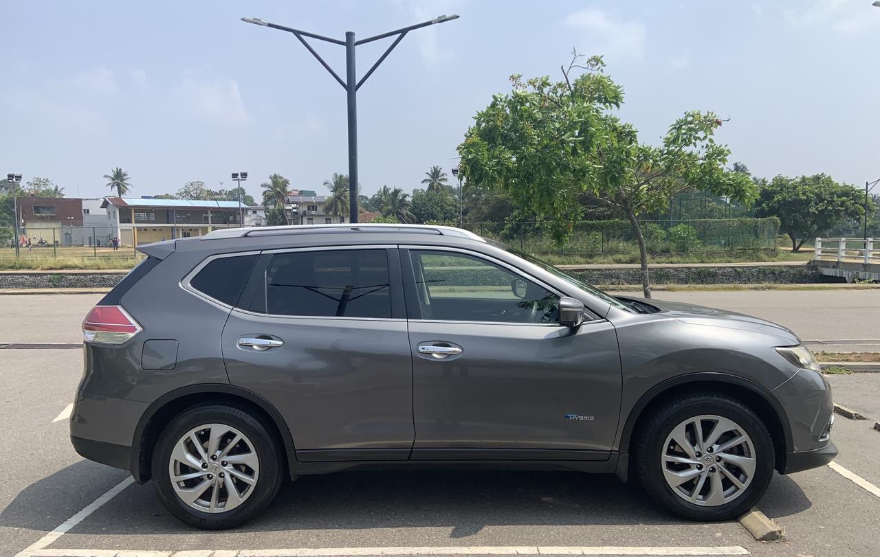 Nissan X-Trail 2016