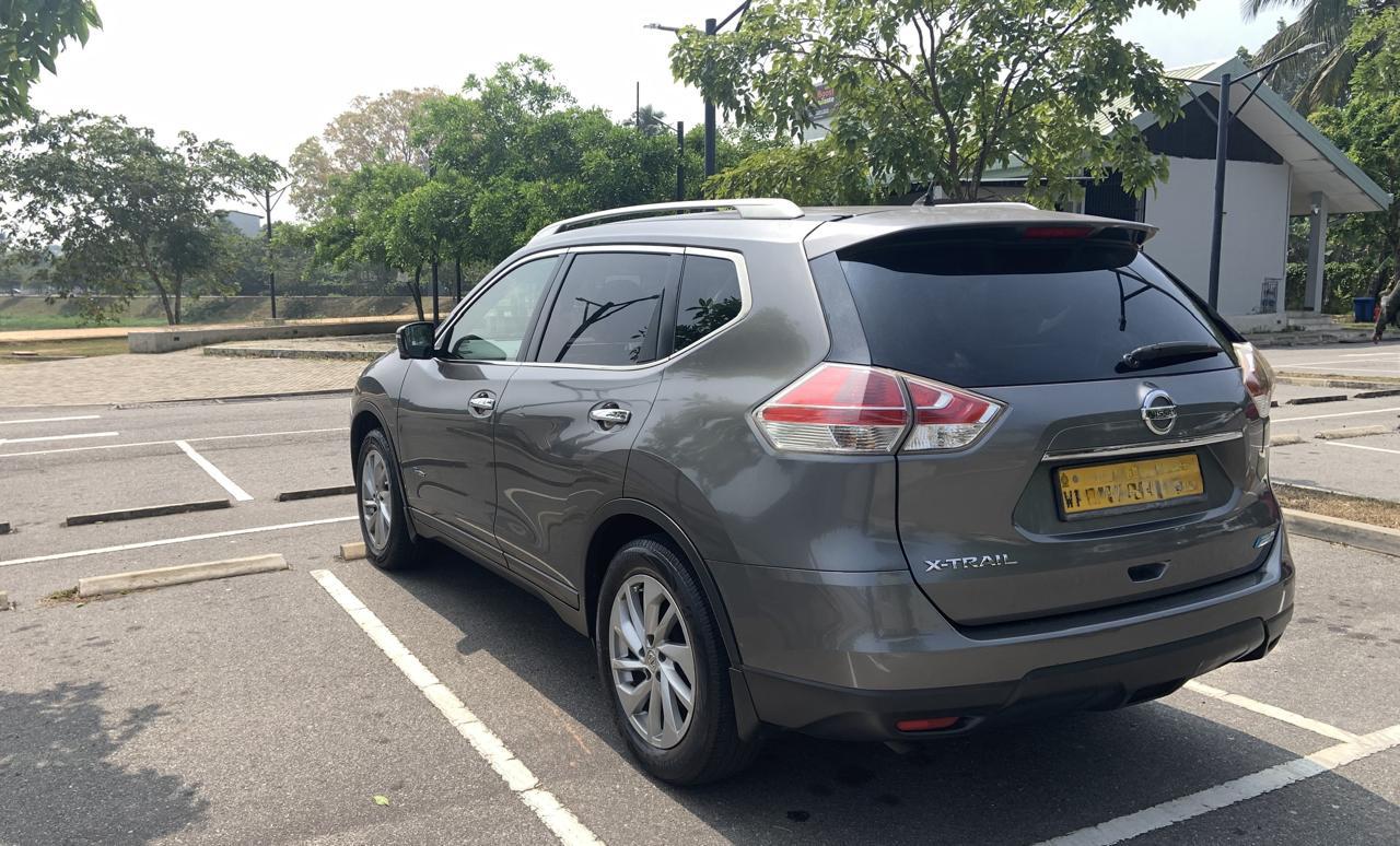 Nissan X-Trail 2016