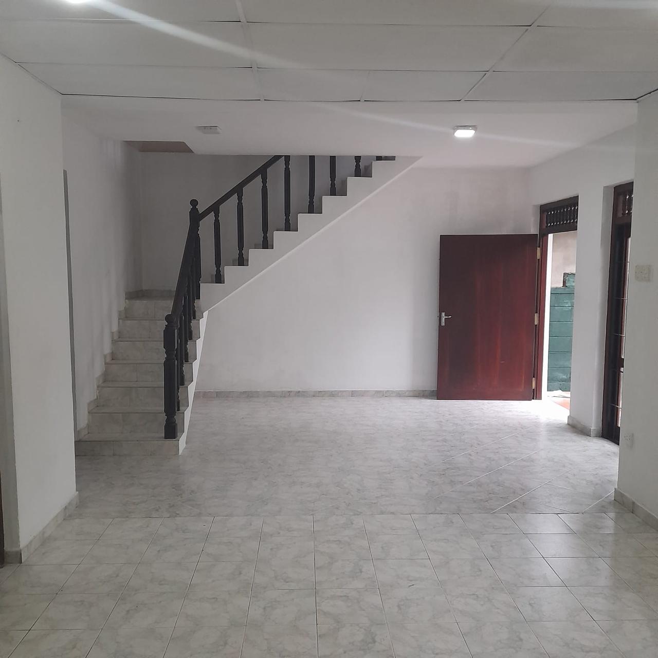 Two Story House for Sale- Bandaragama