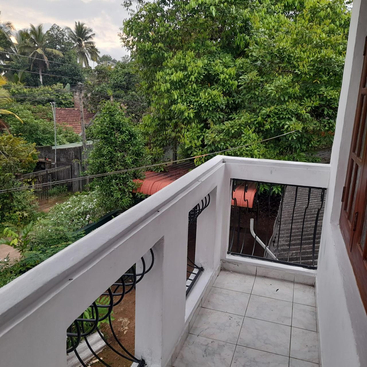 Two Story House for Sale- Bandaragama