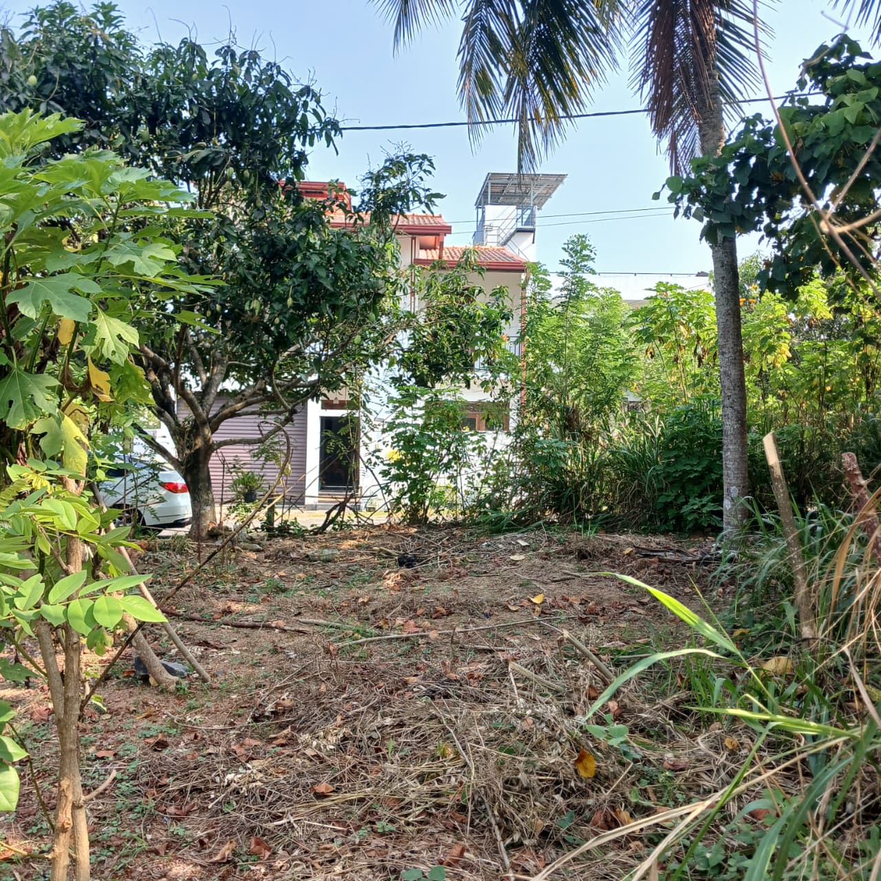 8.5 P Land for Sale in Athurugiriya( Prime Paradise City)