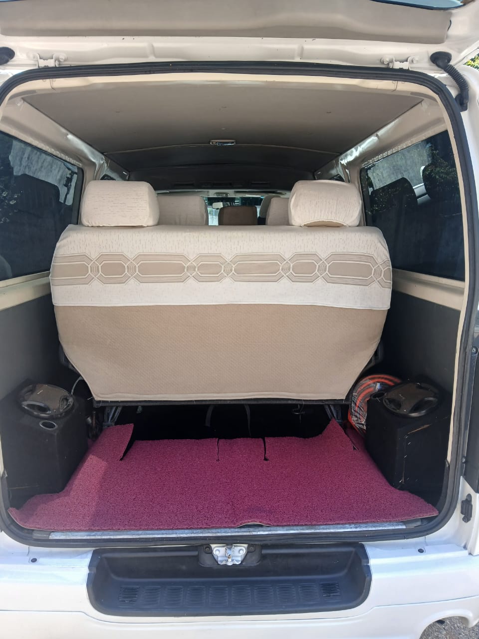 TOYOTA KDH 205 VAN FOR SALE