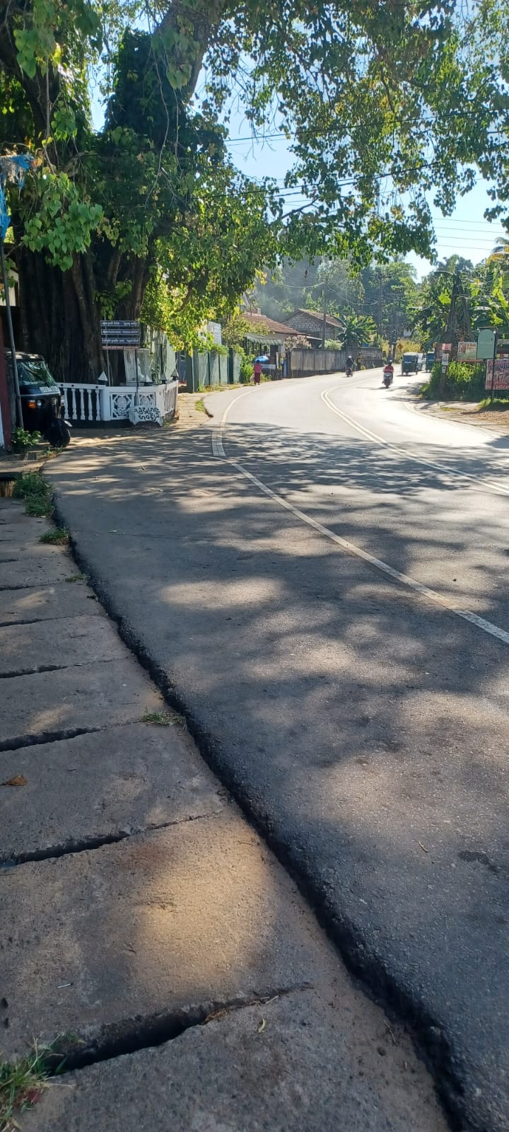 සීන්නක්කර ඔප්පු සහිත වටිනා ඉඩමක් විකිණීමට