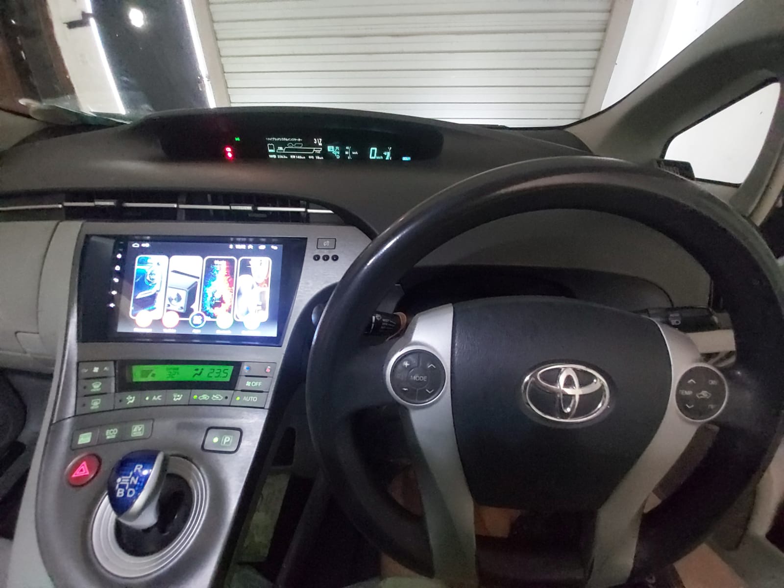Toyota Prius 2014