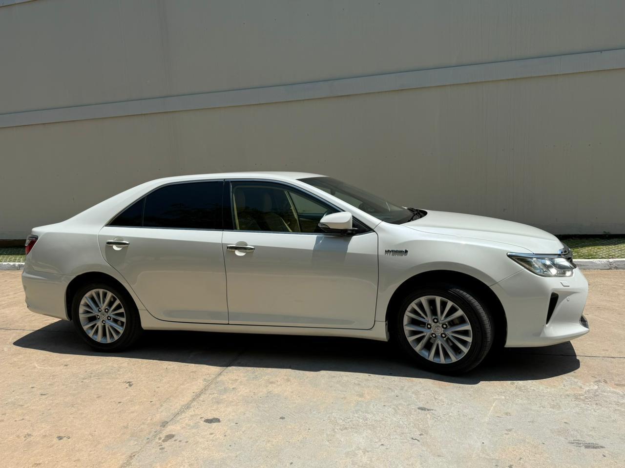 Toyota Camry 2016