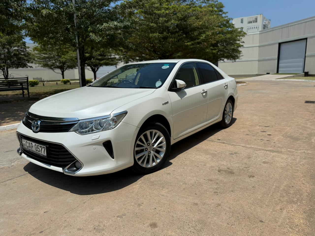Toyota Camry 2016