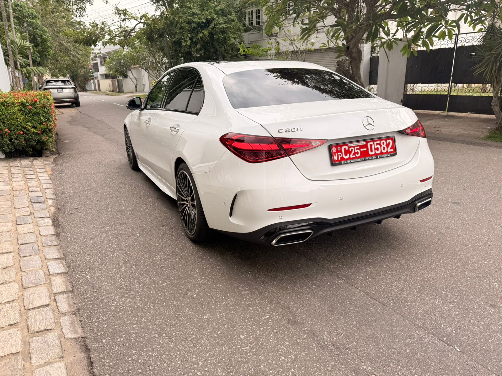 Mercedes Benz C200 AMGLine Premium Plus 2025