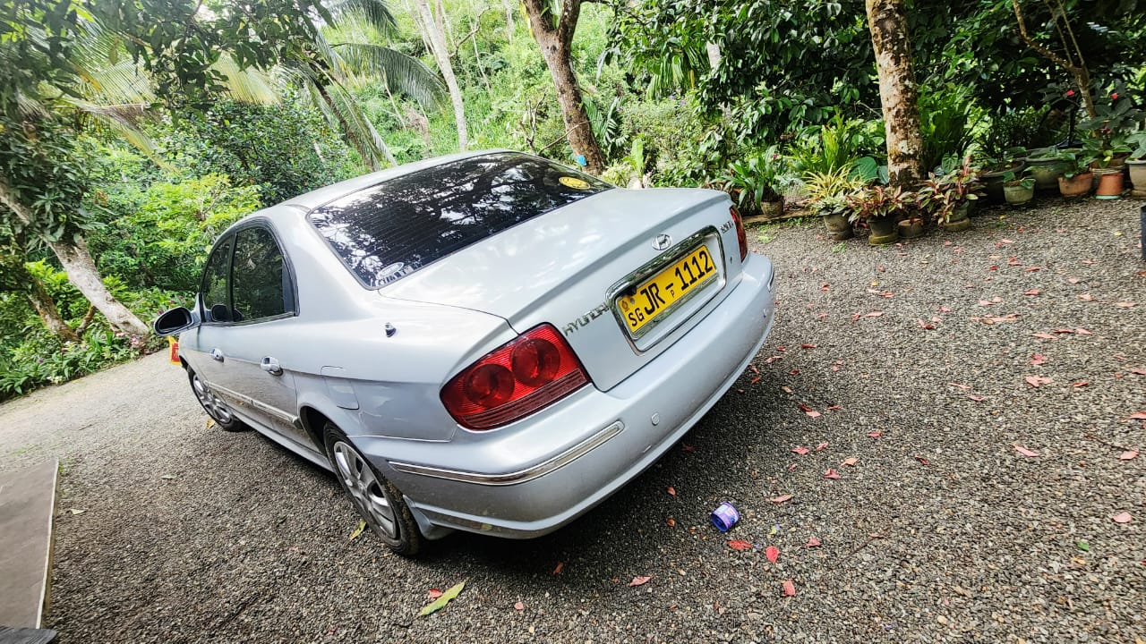 Hyundai Sonata H-matic 2001