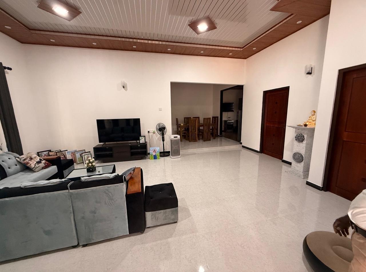 Brand New Luxury House Yodakandiya