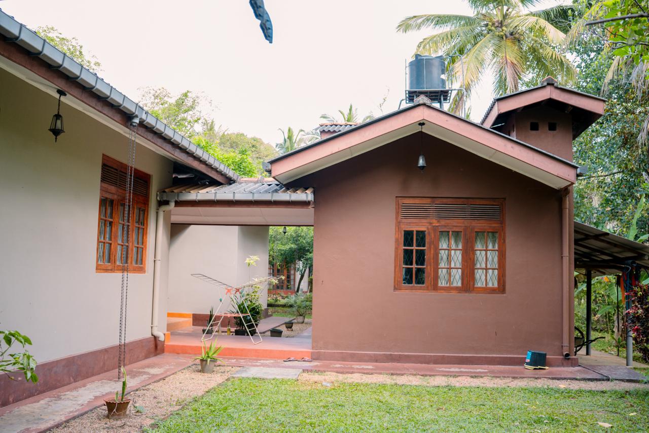 Architect-Designed Luxury House for Sale — Maspotha Kurunegala