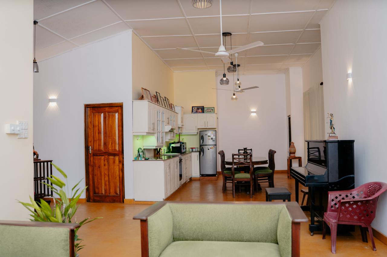 Architect-Designed Luxury House for Sale — Maspotha Kurunegala