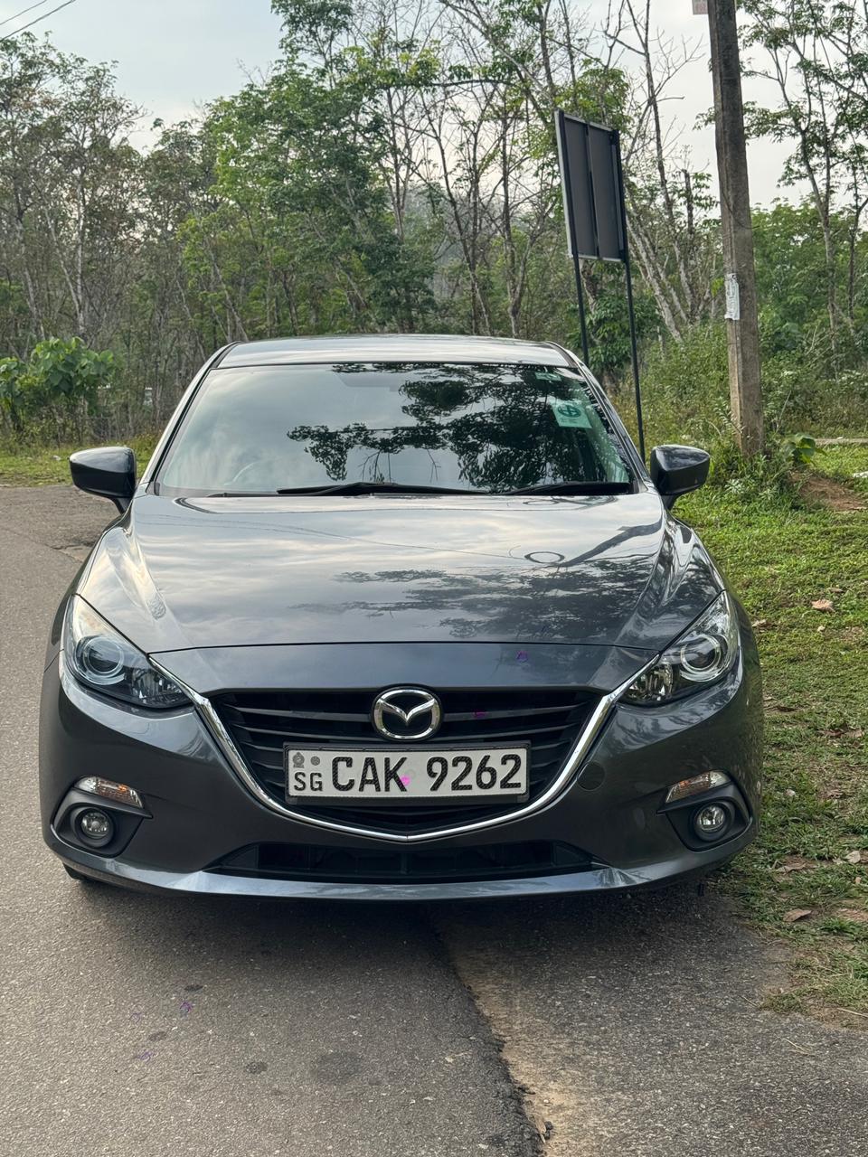 Mazda 3 2015