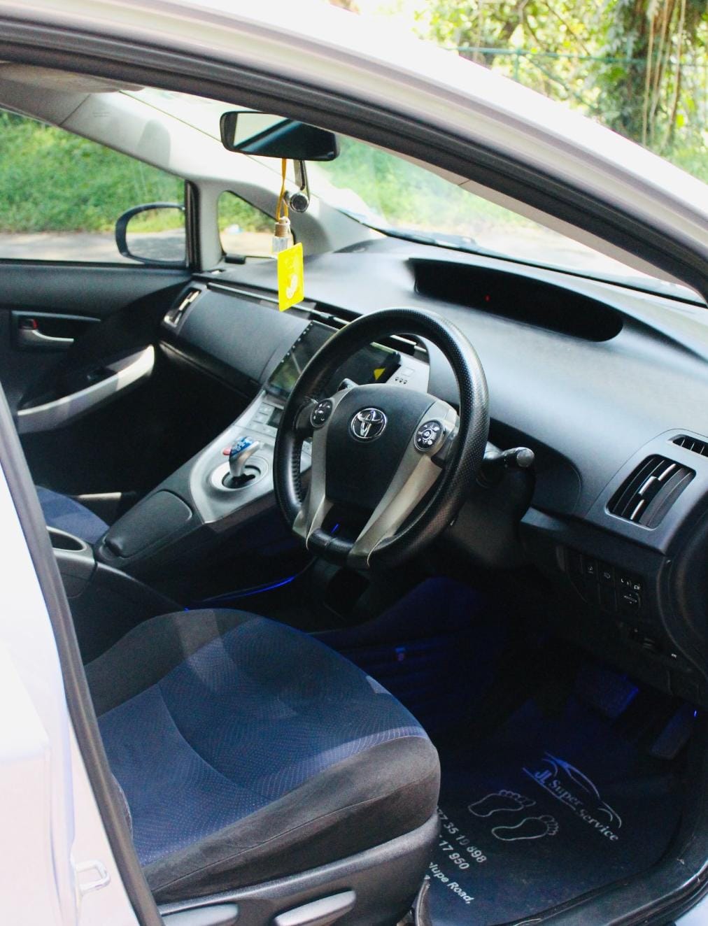 TOYOTA PRIUS S TOURING 2013