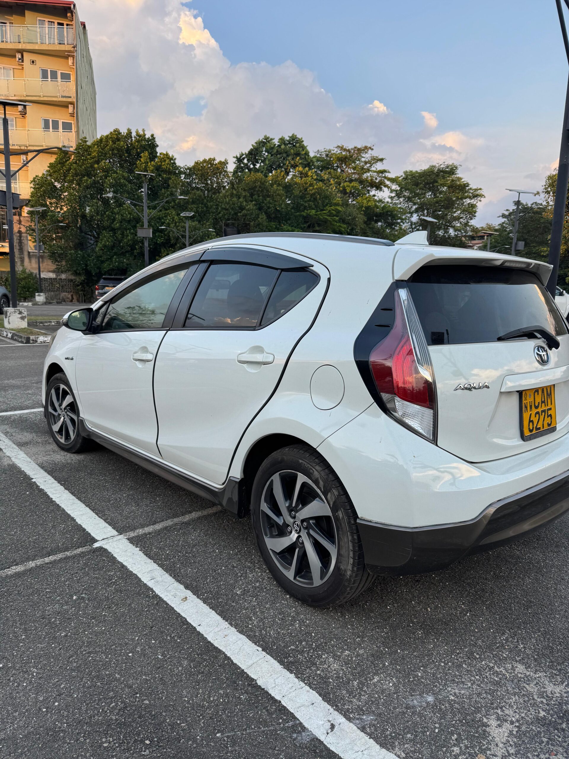 Toyota Aqua X Urban 2015