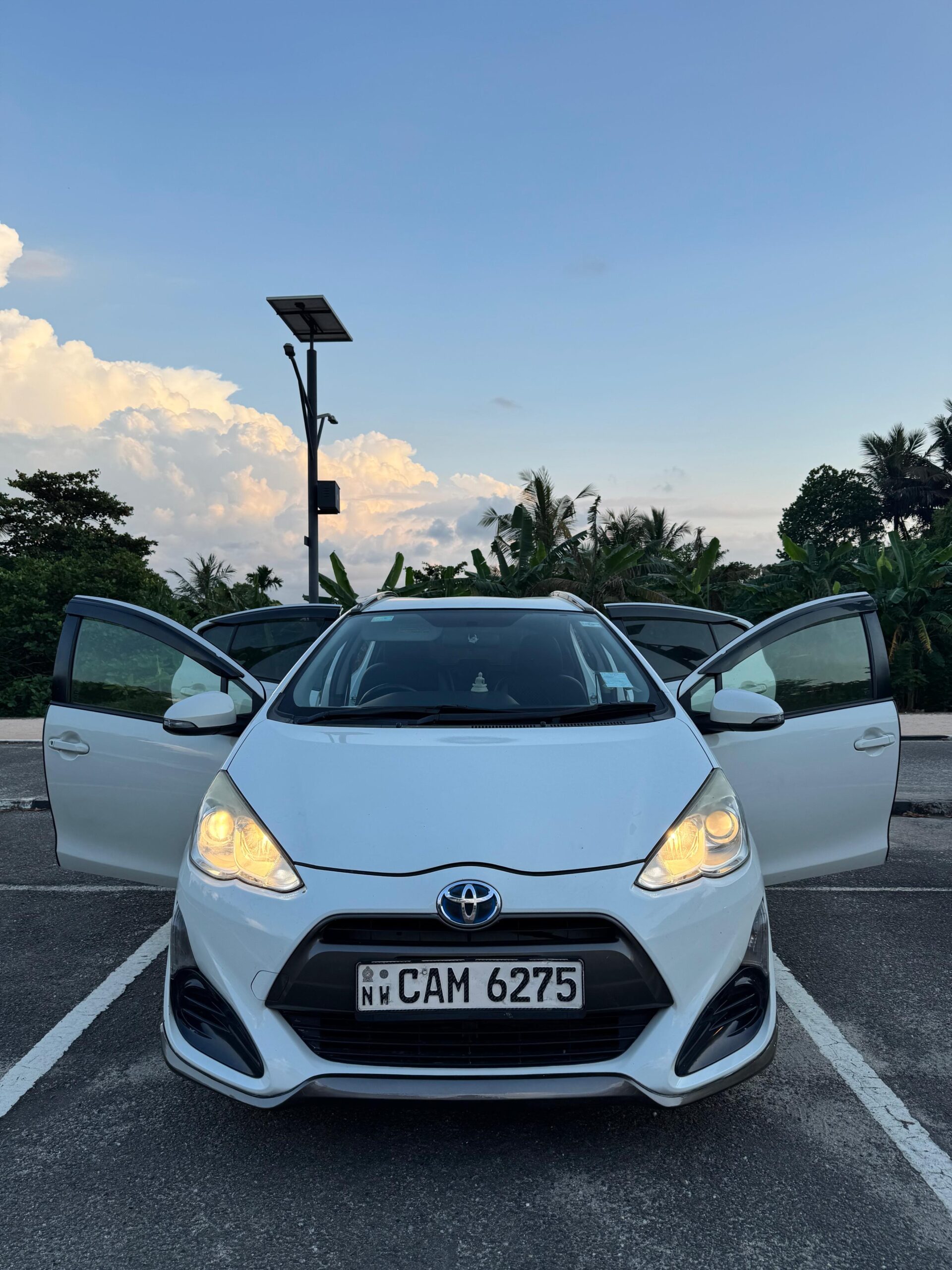 Toyota Aqua X Urban 2015