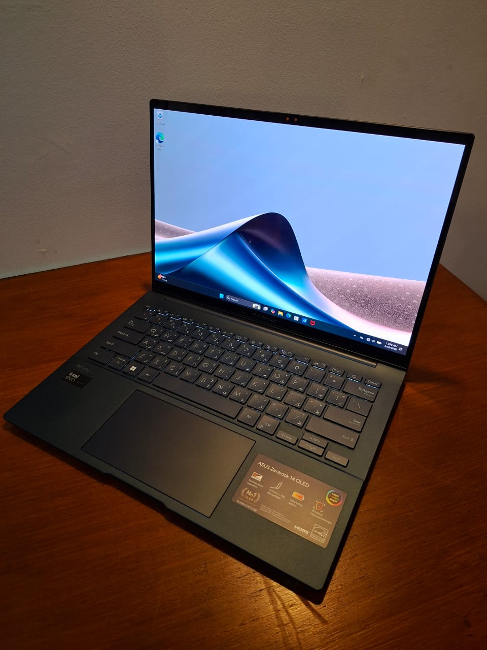 Asus Zenbook 14 OLED 2.8K Touch Ultra 9 16GB 1TB SSD(NVMe) Laptop