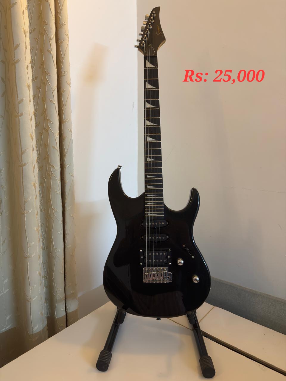Complete Music & Tech Setup for Sale – Guitar, Organ, Computer & More