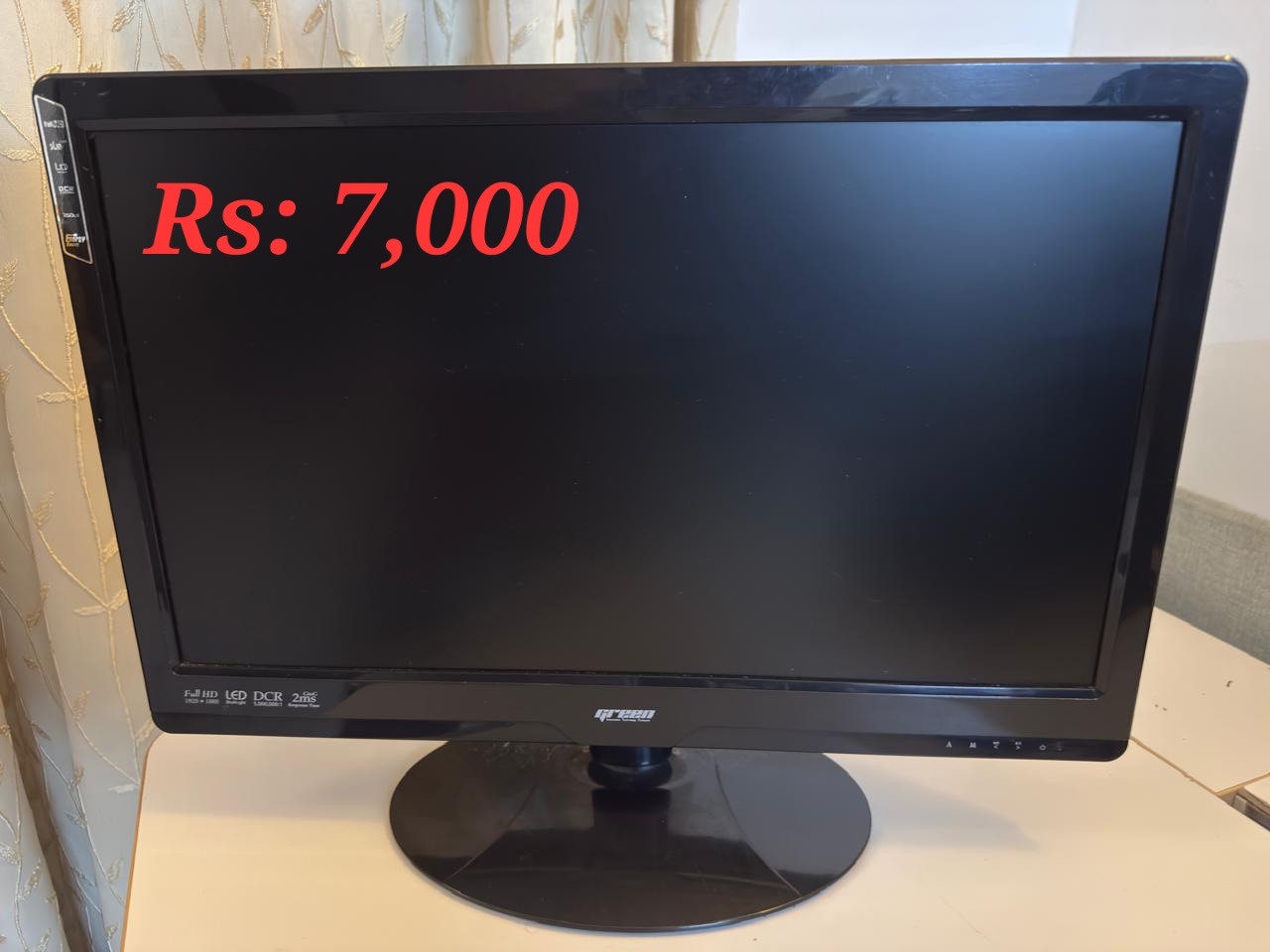 Complete Music & Tech Setup for Sale – Guitar, Organ, Computer & More