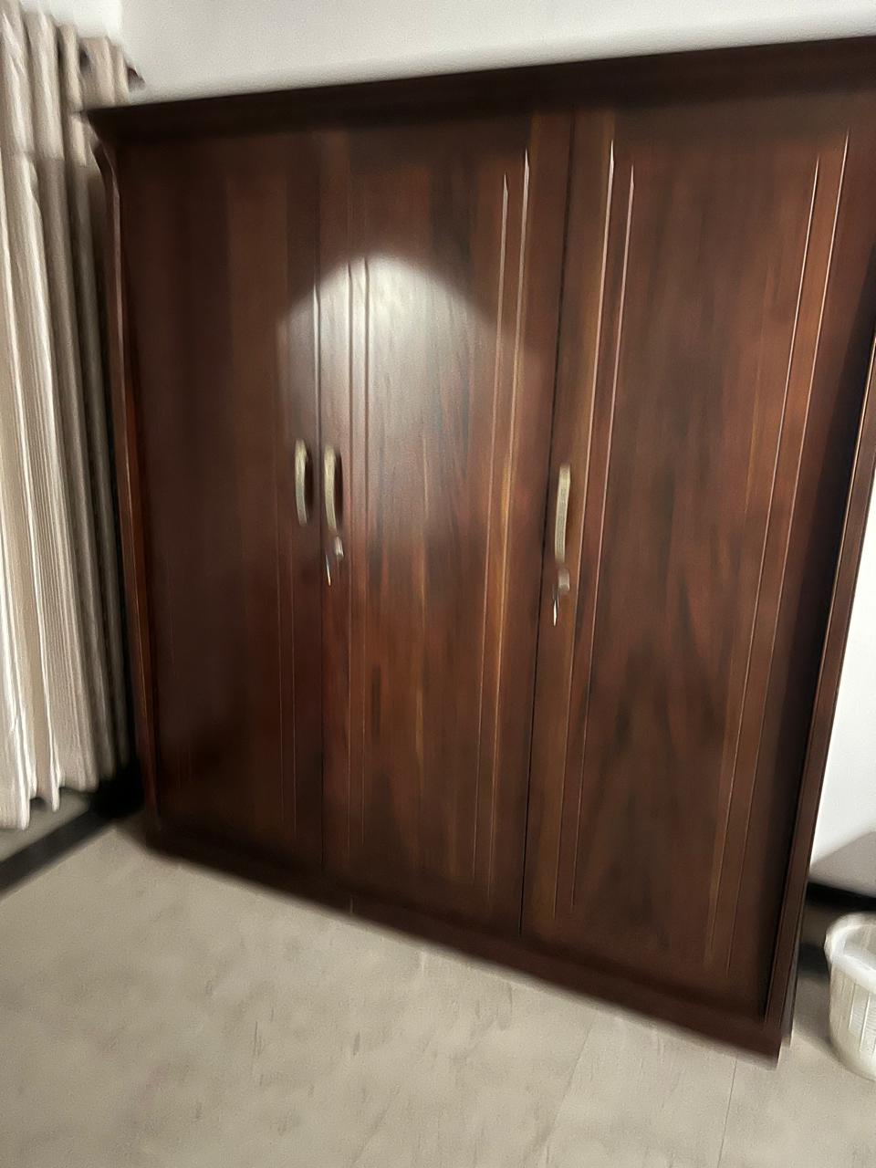 Mahogany 3 doors wardrobe