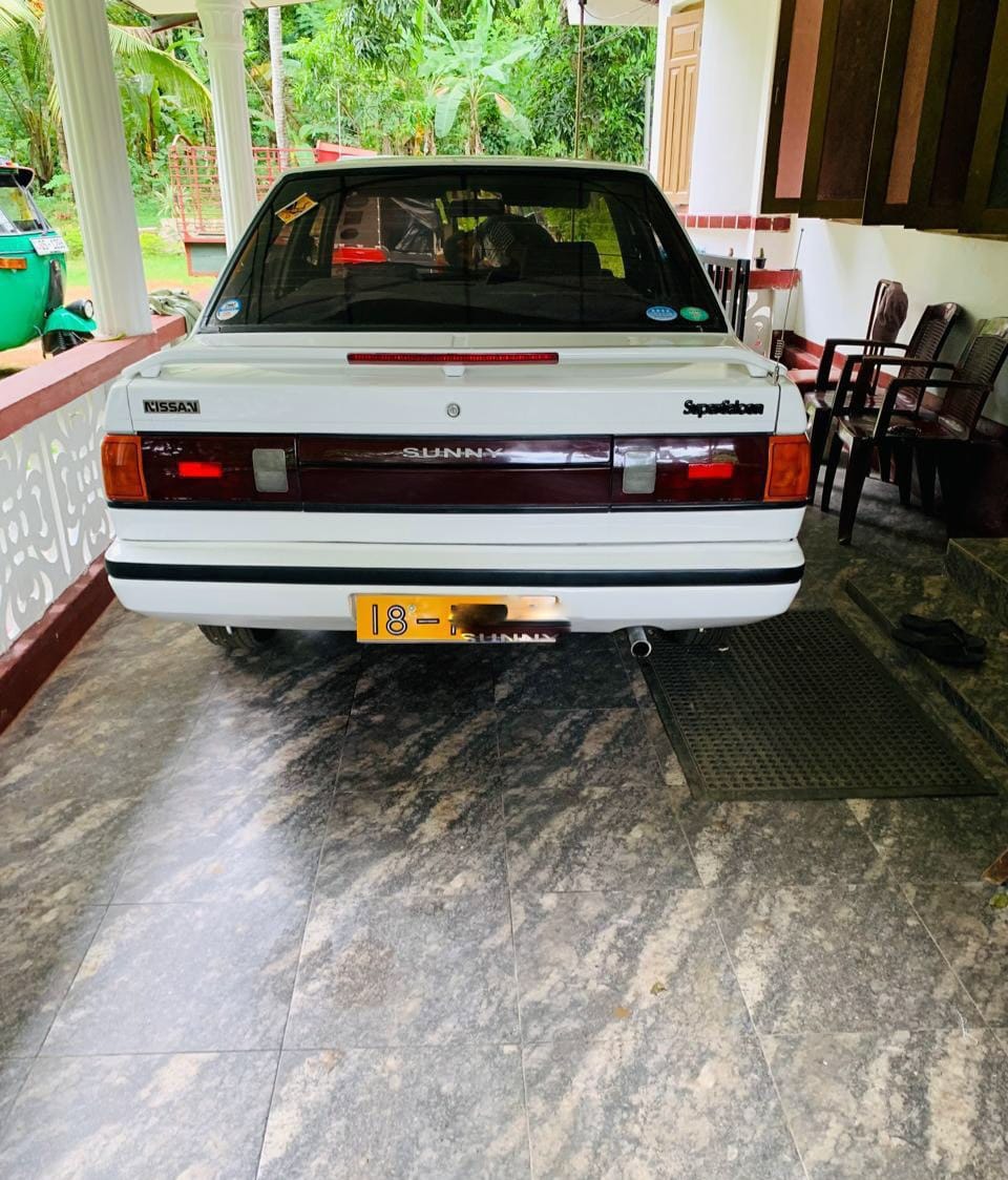 Nissan Sunny Trad 1988