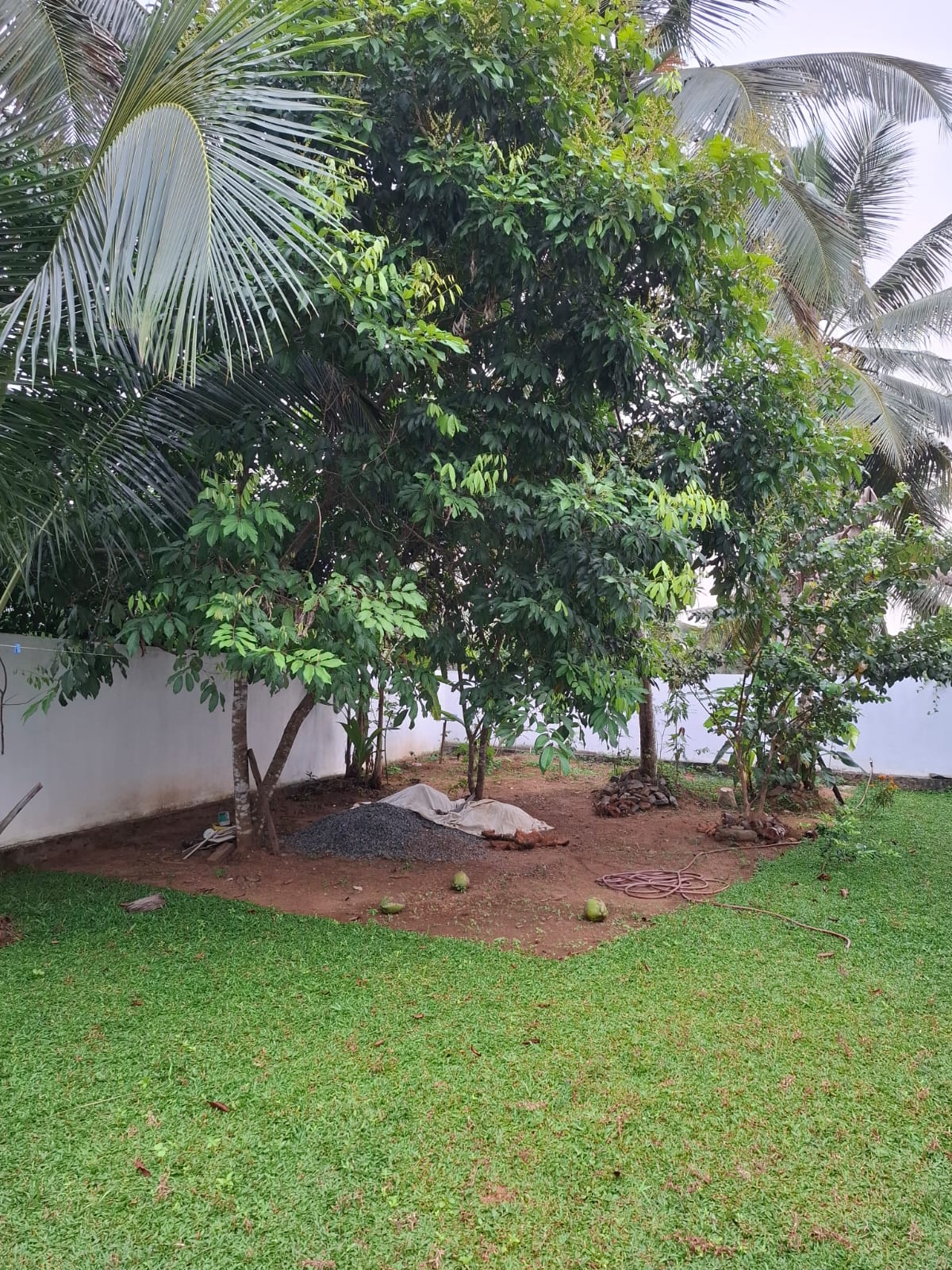 20-PERCH LAND WITH HOUSE FOR SALE IN KADAWATHA