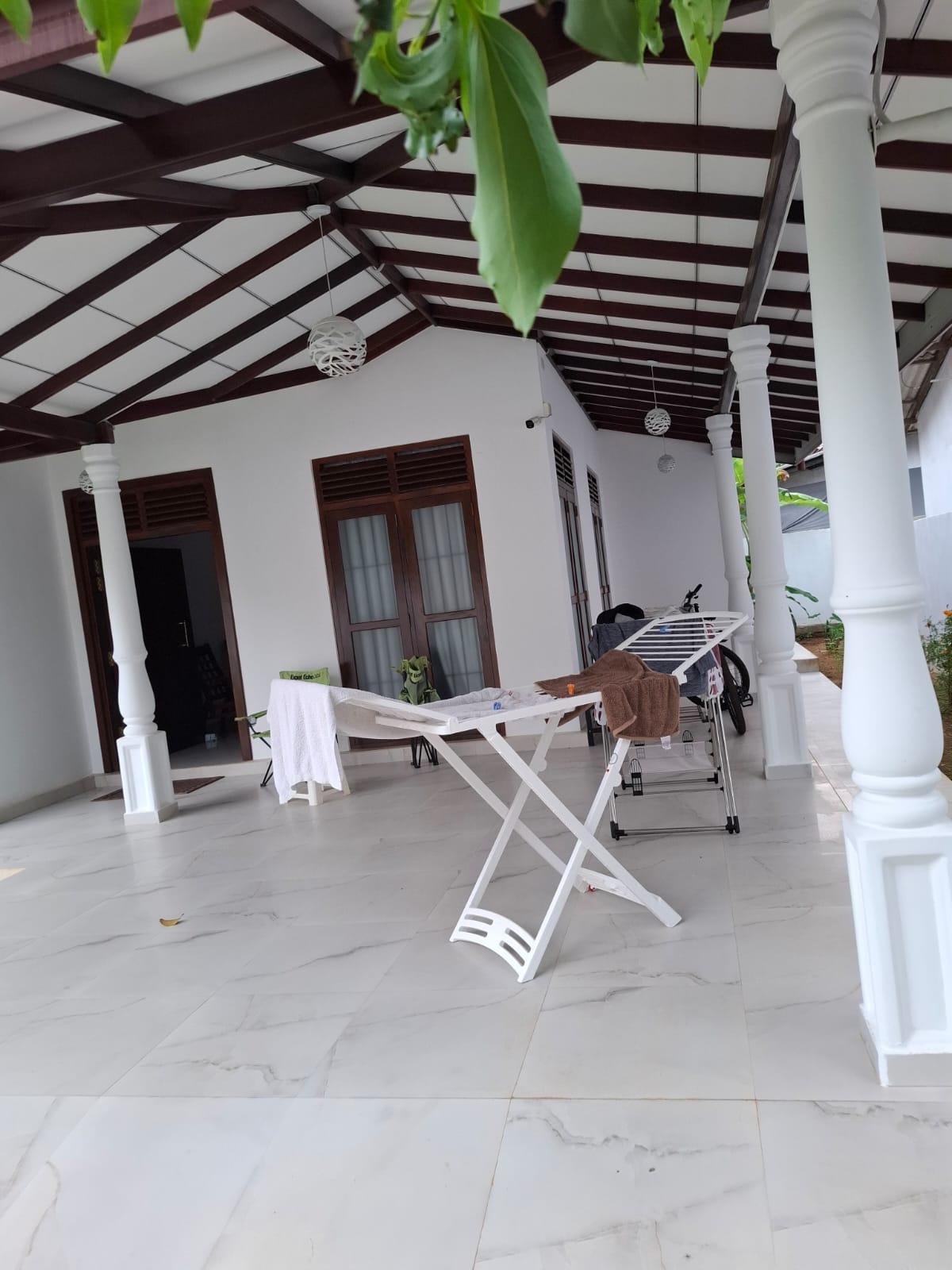 20-PERCH LAND WITH HOUSE FOR SALE IN KADAWATHA