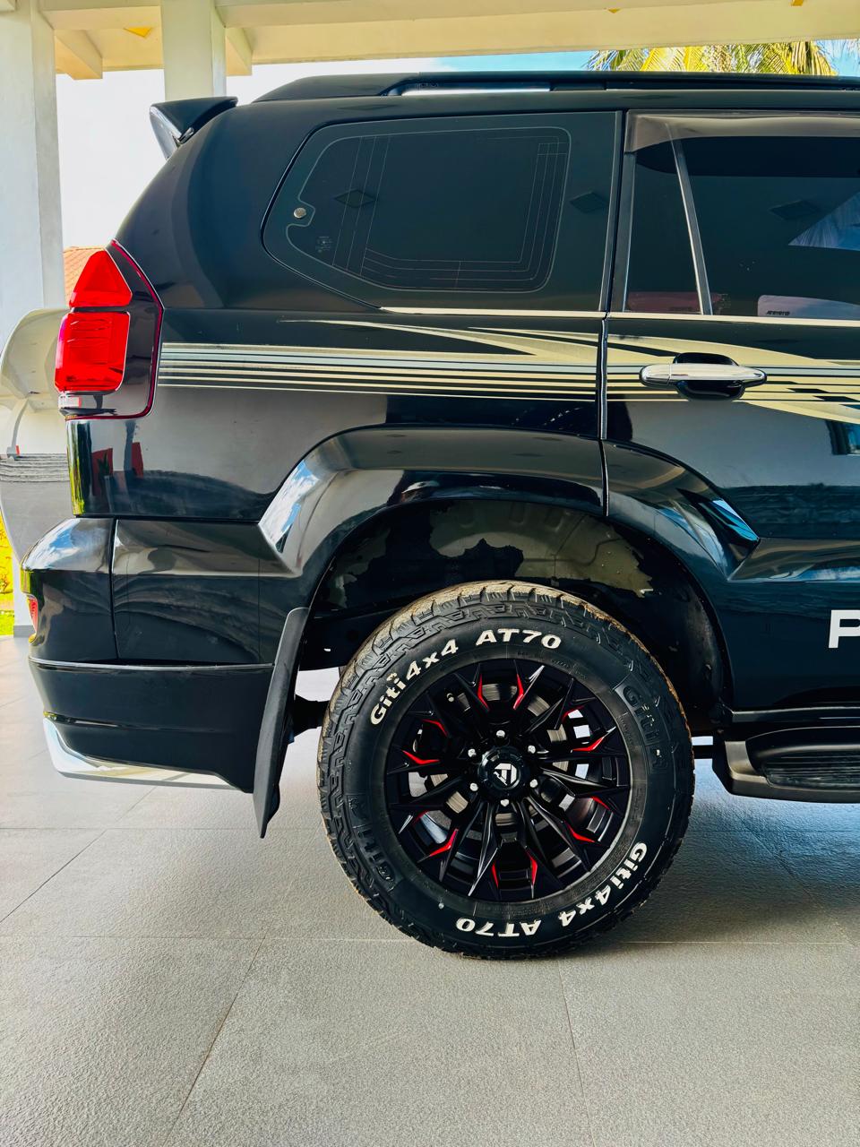 Toyota Land Cruiser Prado 120 2005