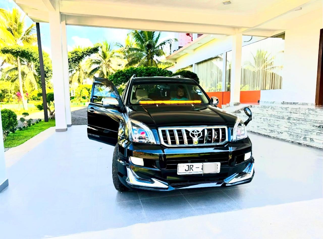 Toyota Land Cruiser Prado 120 2005