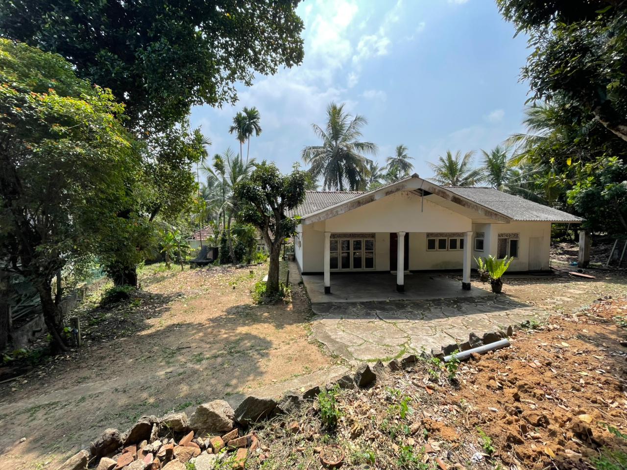 🏡 URGENT SALE – PRIME PROPERTY IN KURUNEGALA! 🔥