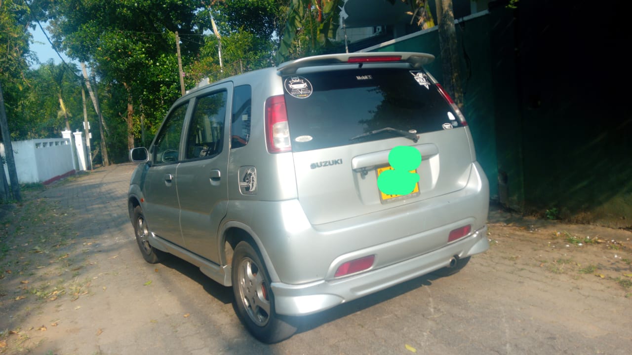 Suzuki Swift 2001