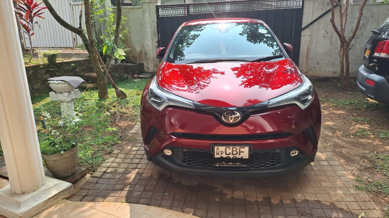 Toyota CHR SUV/GT Turbo NGX10 2018