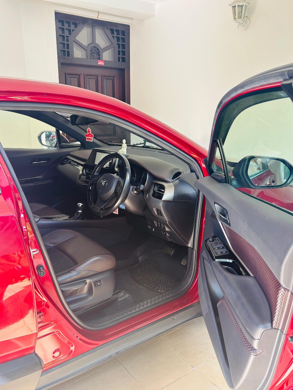 Toyota CHR SUV/GT Turbo NGX10 2018