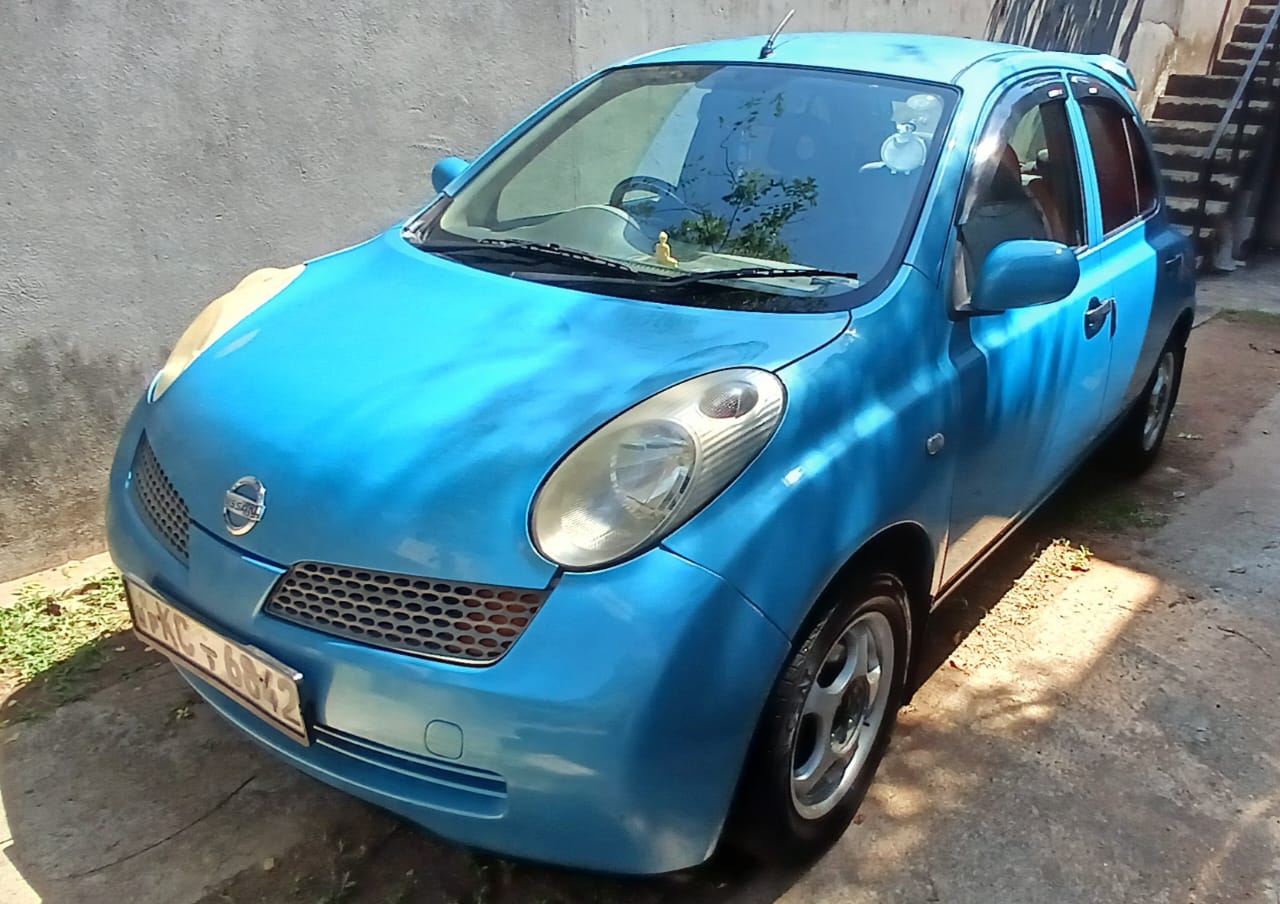 Nissan March K12 2002