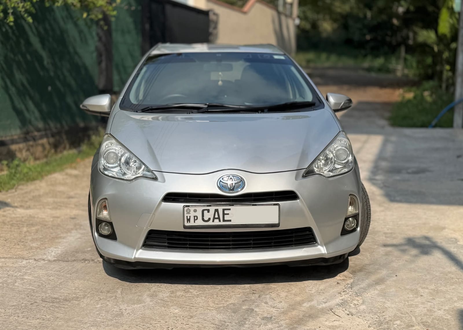 Toyota Aqua S Grade 2013