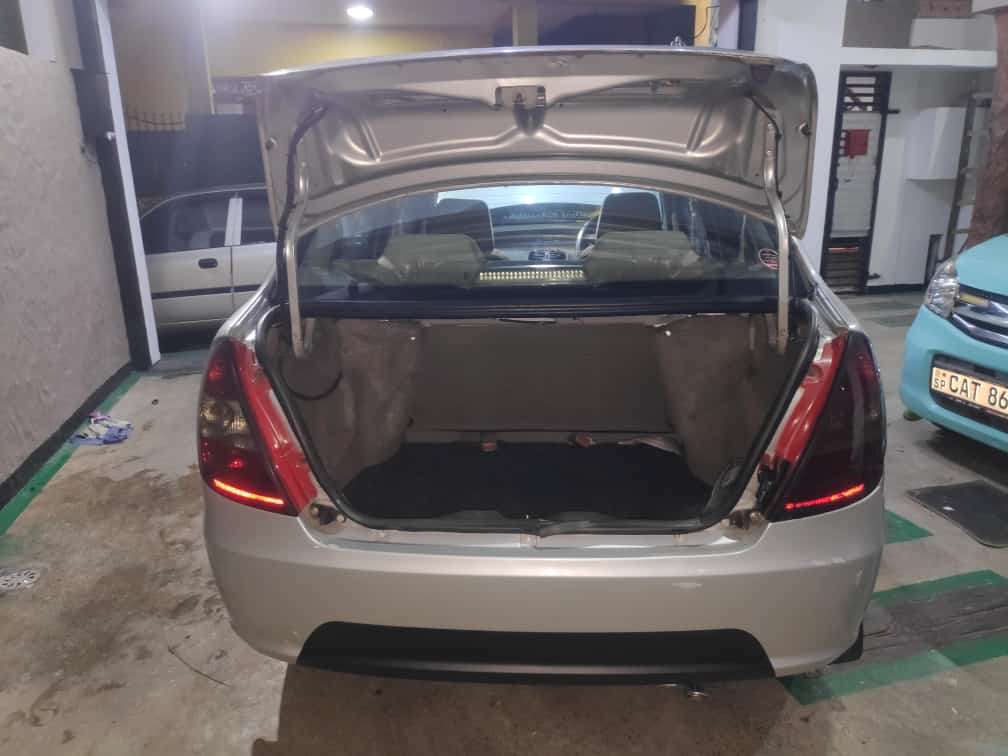 Tata Indigo Saloon 2011