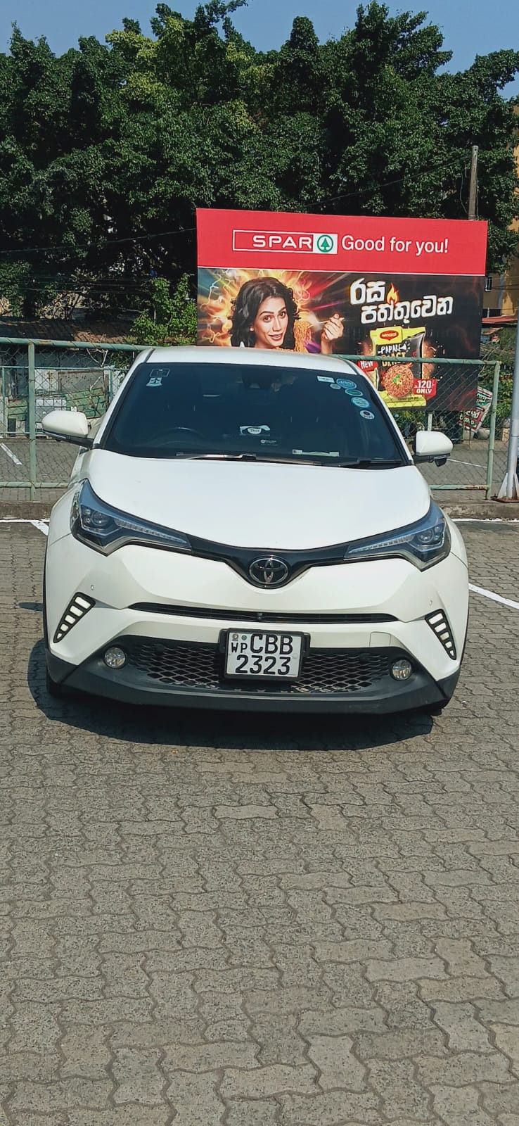 Toyota CHR NGX 50 AWD 2017