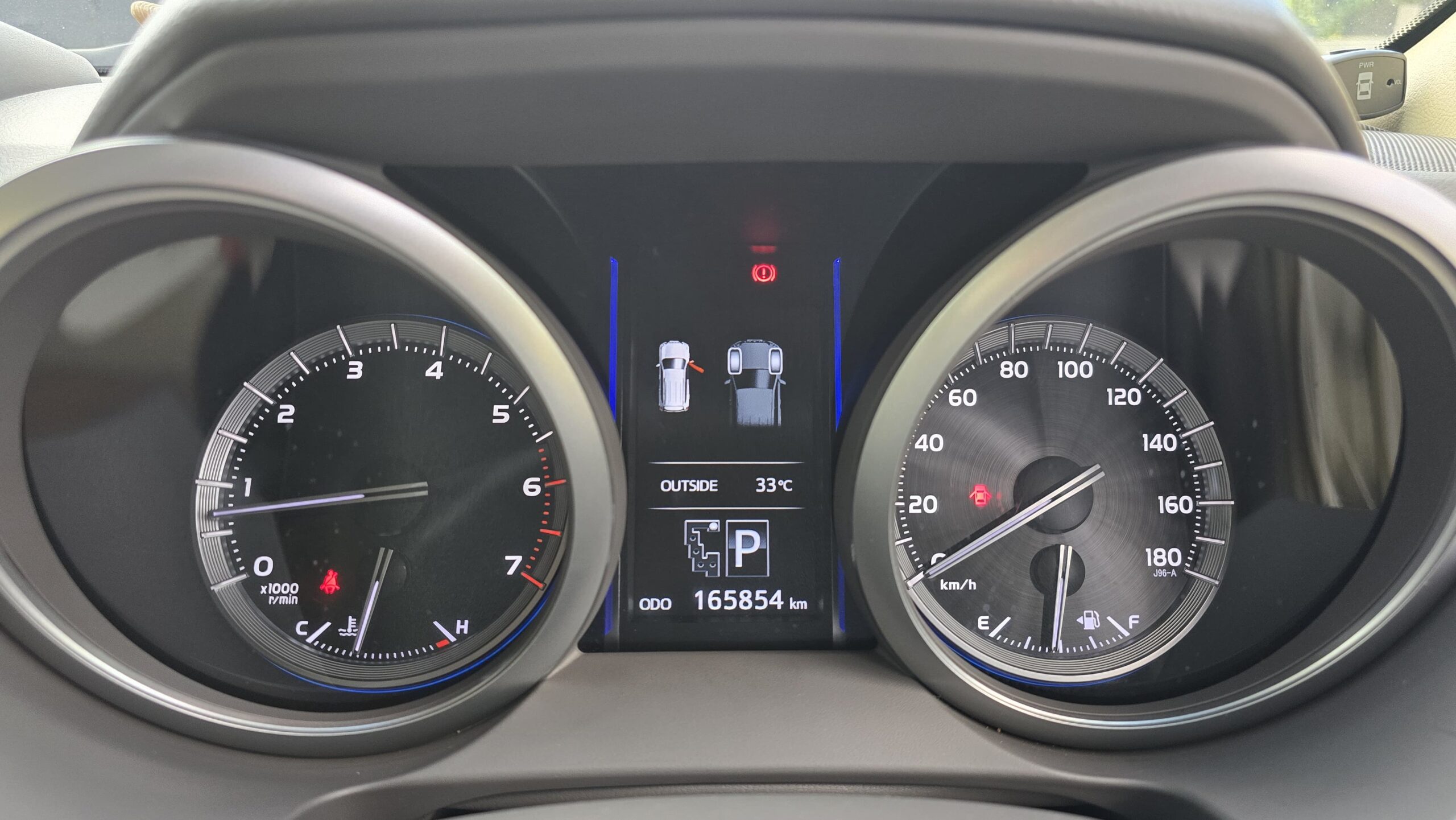 1/9 Toyota Land Cruiser Prado TX 2017