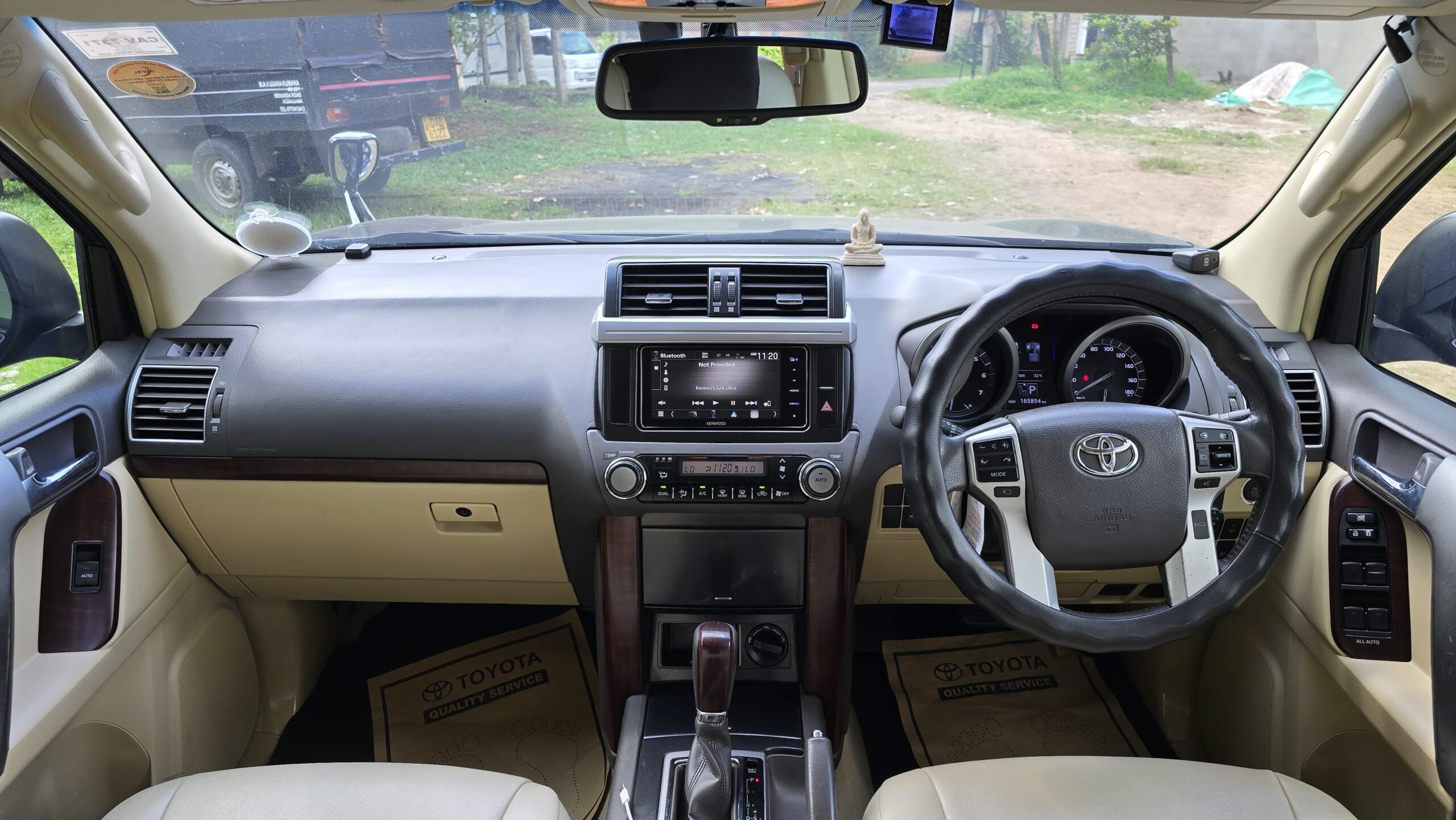 1/9 Toyota Land Cruiser Prado TX 2017