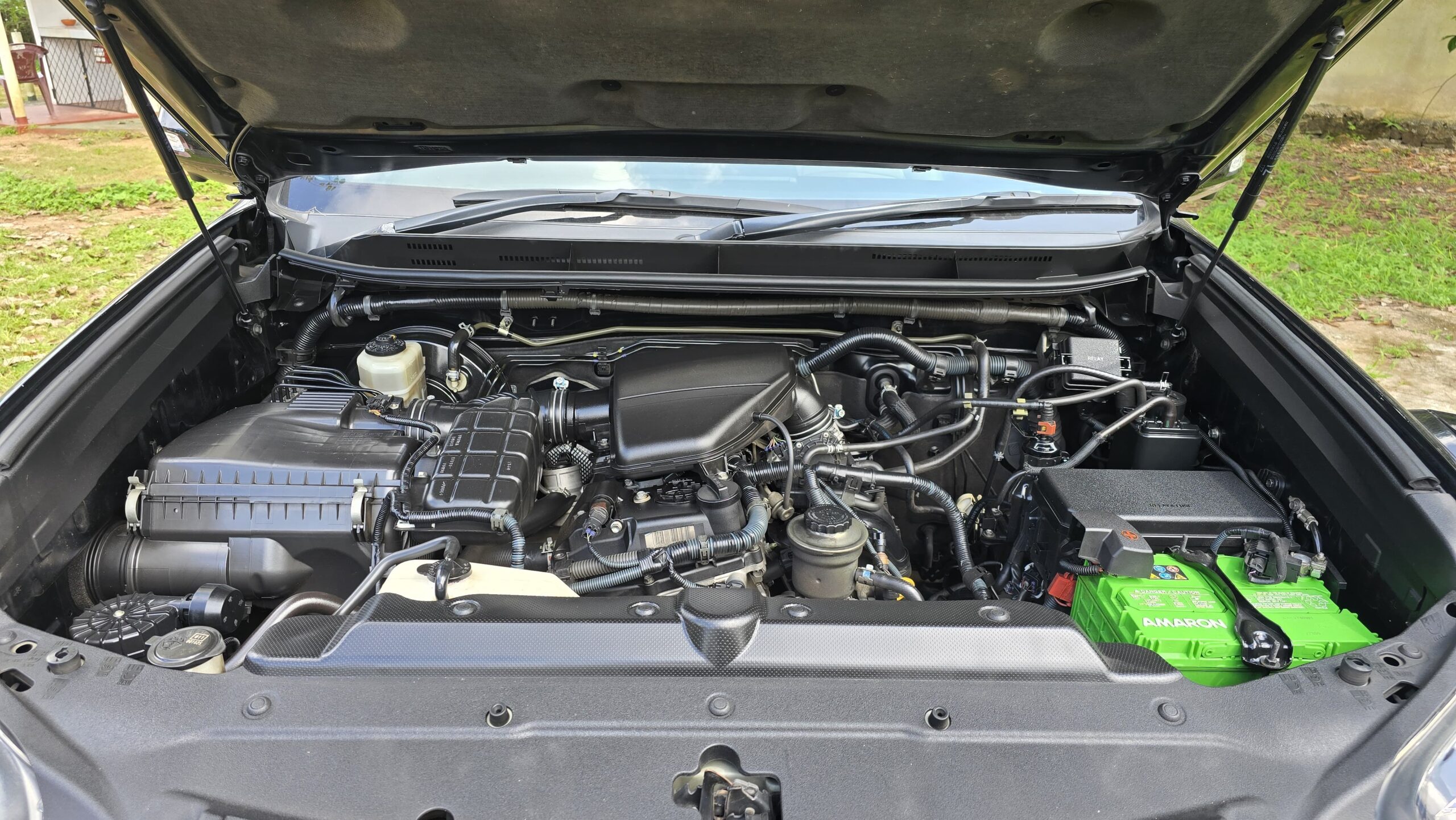 1/9 Toyota Land Cruiser Prado TX 2017