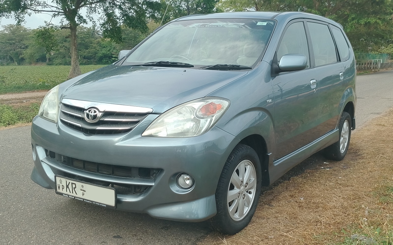 Toyota Avanza 2011