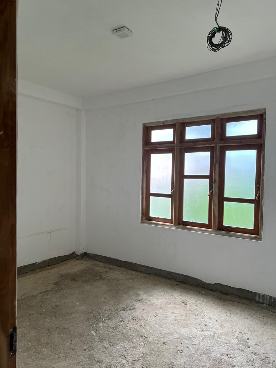 House for Sale Halloluwa