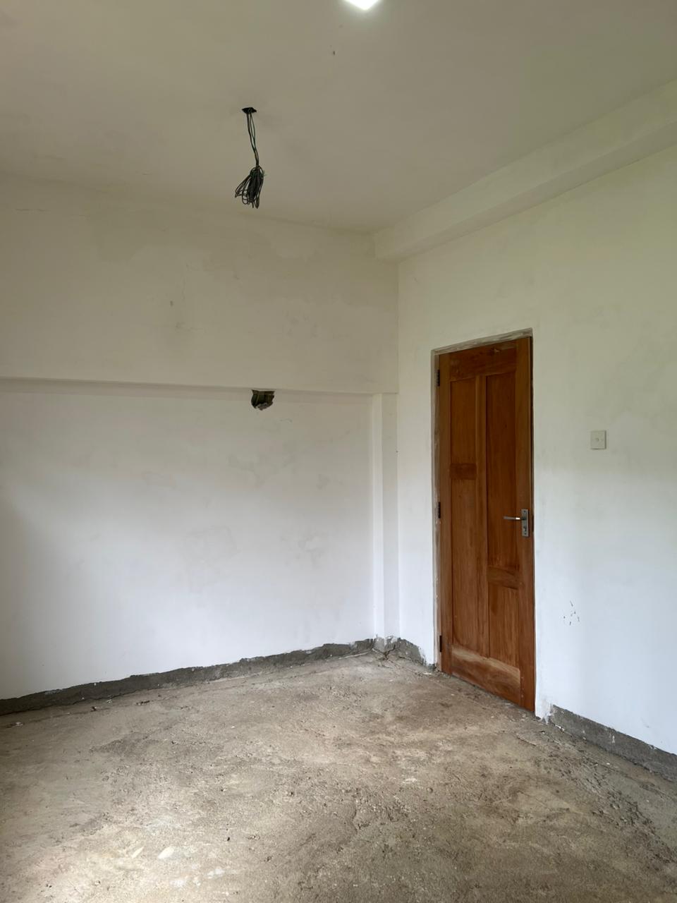 House for Sale Halloluwa