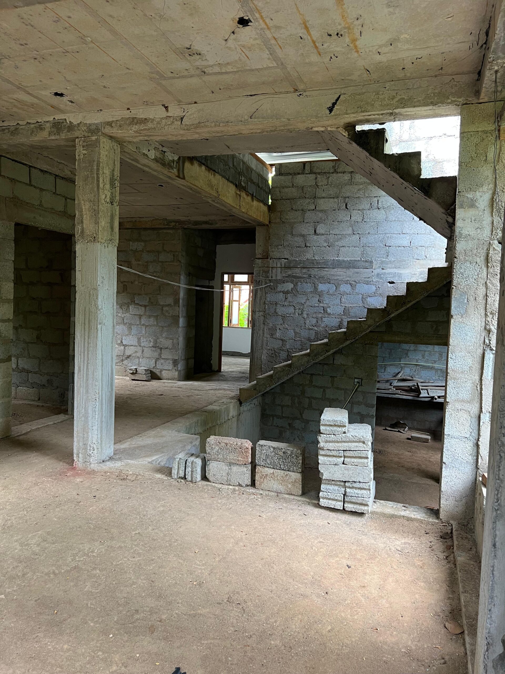 House for Sale Halloluwa