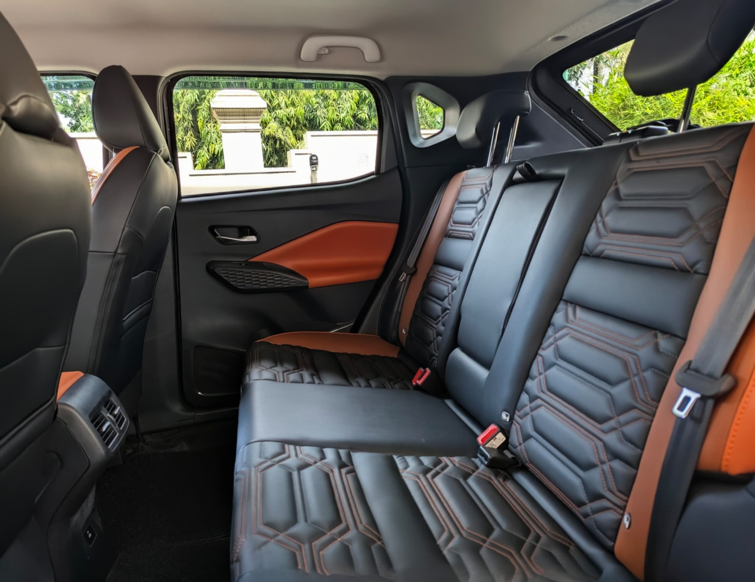 Nissan Magnite Tekna+ EZ-Shift 2025