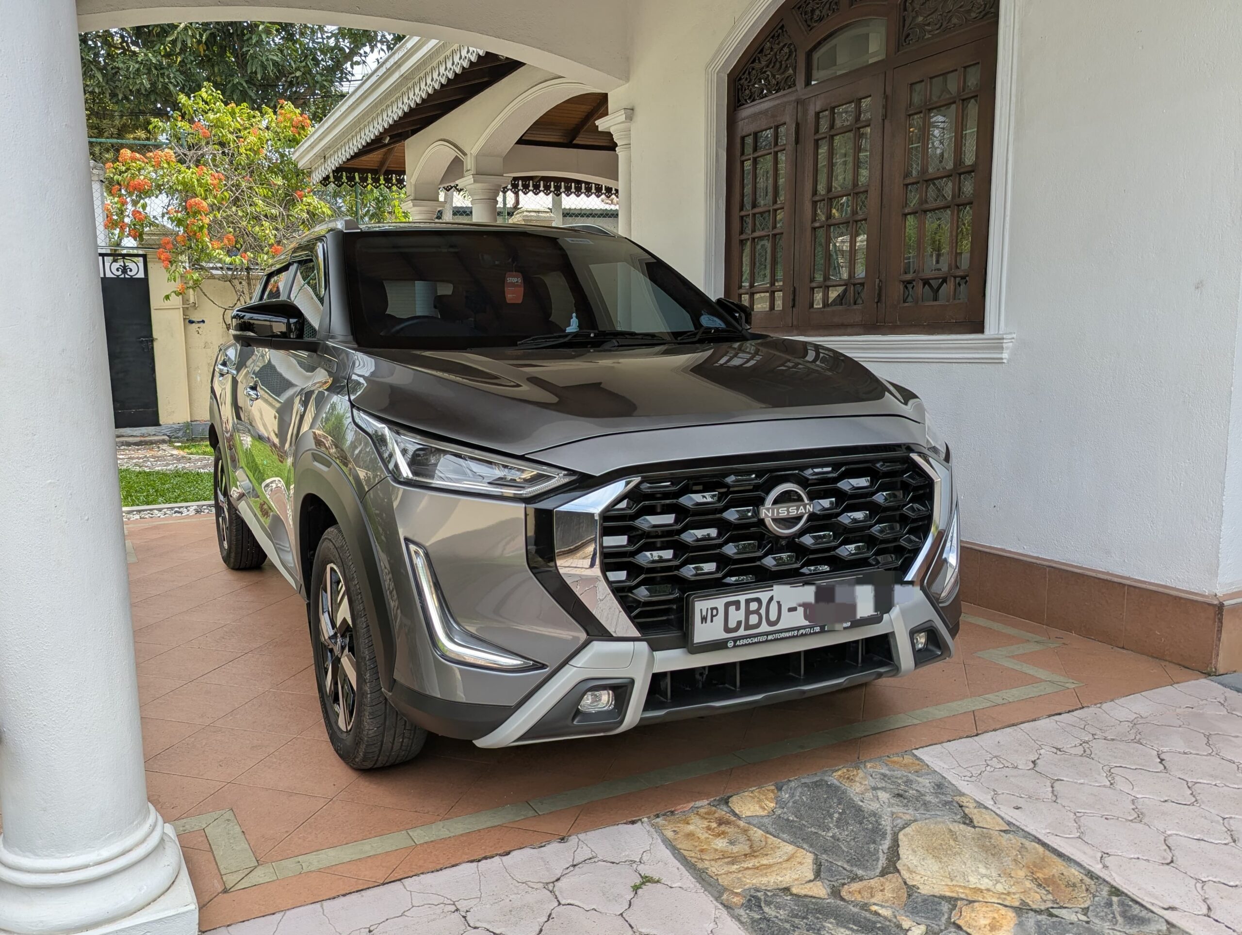 Nissan Magnite Tekna+ EZ-Shift 2025