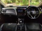 Honda Grace 2015.