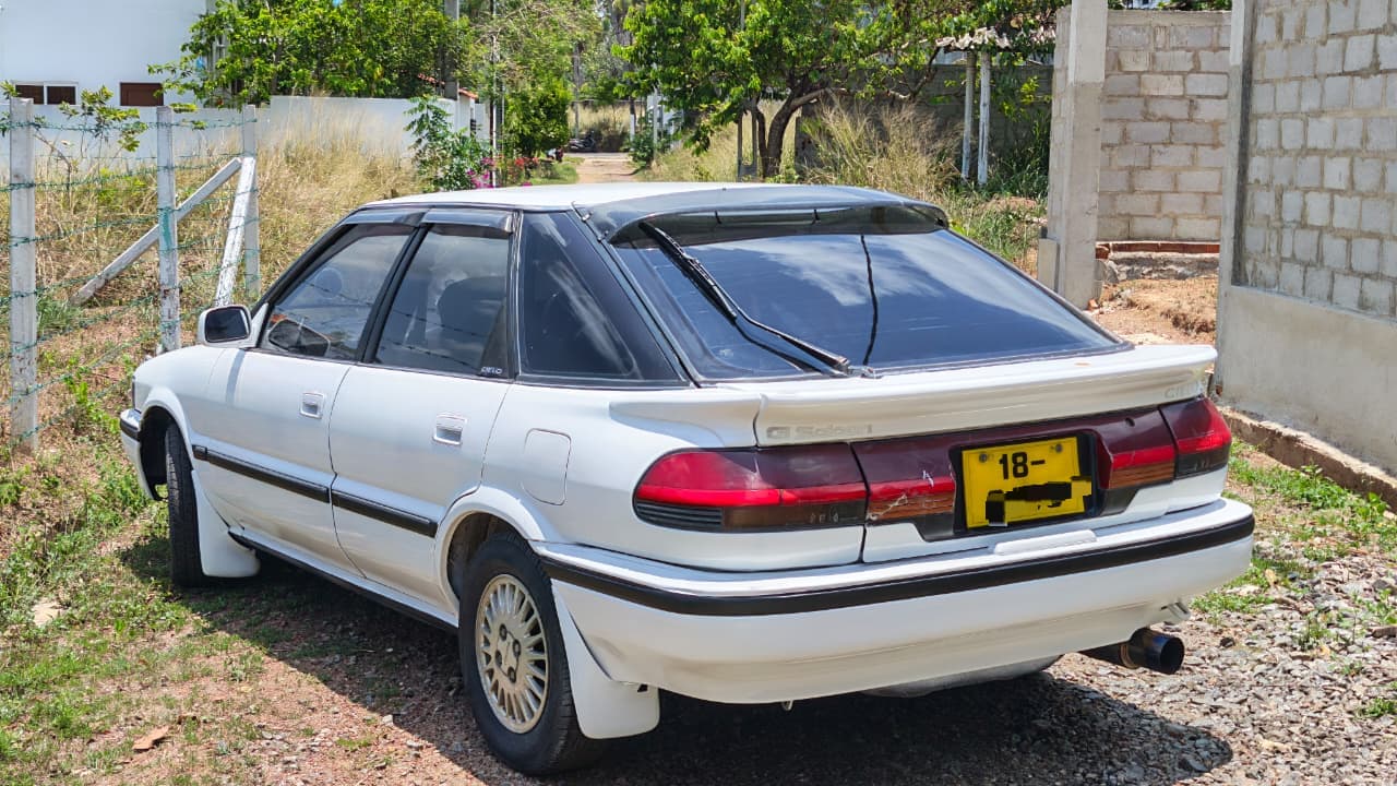 Toyota Sprinter Cielo G Saloon 1990